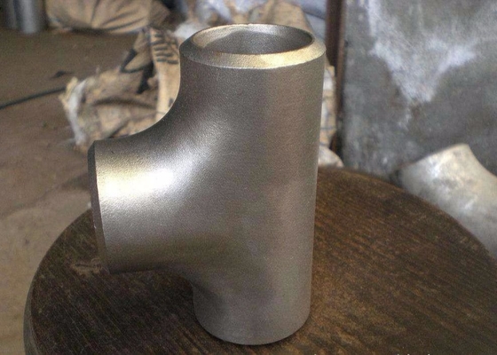 8&quot; 1.5d 90 preto de Wpb do cotovelo do aço A234 do grau que pinta o encaixe de tubulação soldado