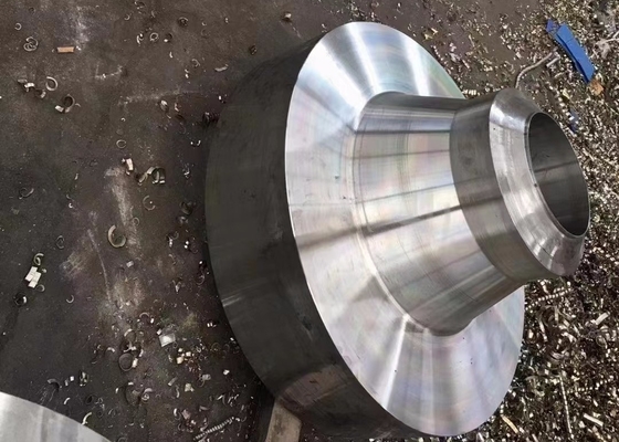 ASME Pn100 Dn100 forjou o deslizamento liso da flange do aço carbono no pescoço aumentado da solda da cara