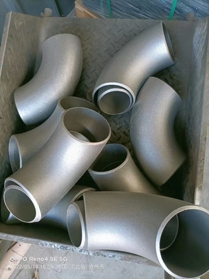 Cotovelo de R1 R1.5 Ss 90 graus tubulação de aço A234 Wpb Grey Painting Butt Weld de 45 graus