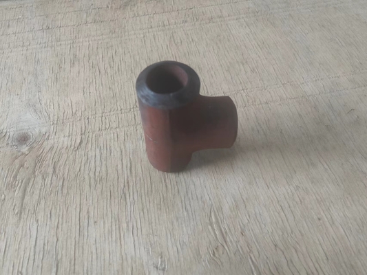 Sch40 Sch80 Std Equal A234WPB T de aço carbono para tubulação pintar superfície preta