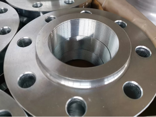 Deslizamento do GOST na flange aumentada 16MN PN10 PN16 PN40 da tubulação do pescoço da solda da flange da cara 10 polegadas