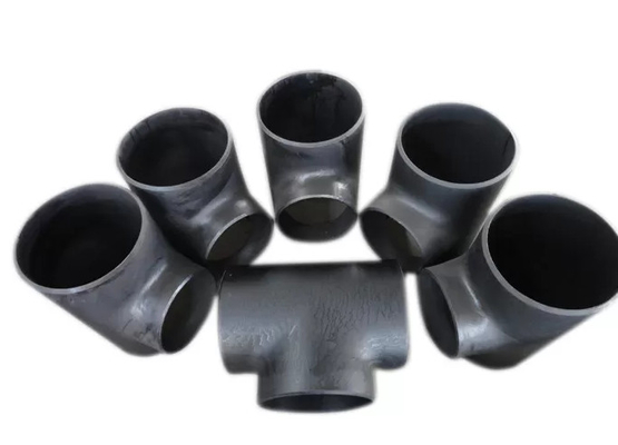2mm- a extremidade de 60mm soldou o óleo preto sem emenda 14&quot; 16&quot; 18&quot; da prova da oxidação do T dos encaixes de tubulação