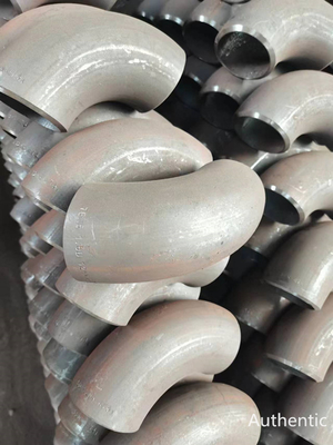 padrão do GOST JIS ASTM do cotovelo da tubulação de aço carbono de 219mm para limpar com jato de areia a pintura preta