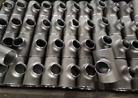 JIS 2311 alcaloide da tubulação de aço Sch30 Sch100 da junção de T resistente para o central nuclear