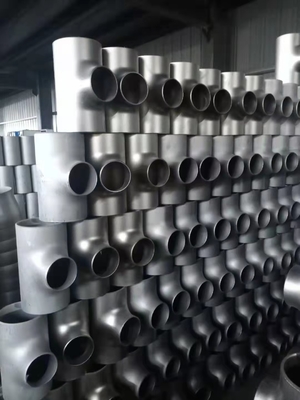 T de aço inoxidável Sch40 Sch80 50mm de ASTM A234 100mm 1000mm que limpam com jato de areia
