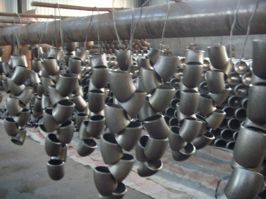 ASME A234 4 polegadas 45 GV da BV do cotovelo do grau que moldam a soldadura para o equipamento hidráulico